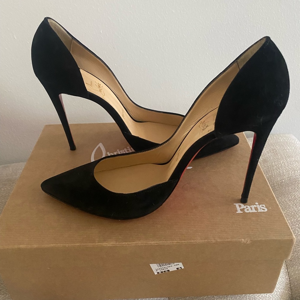 “So Kate” louboutins - Picture 1 of 3
